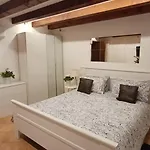 Apartament Fiore Della Laguna *